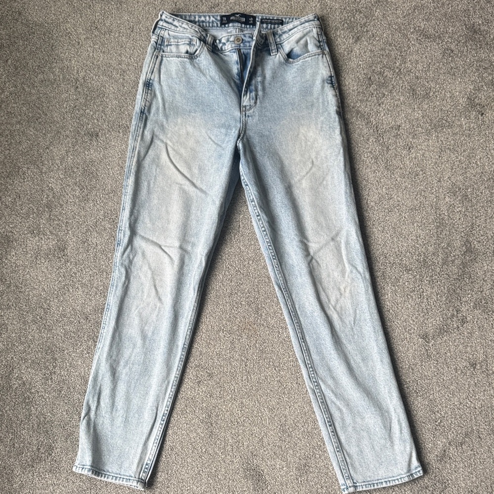 Hollister Mom Jeans